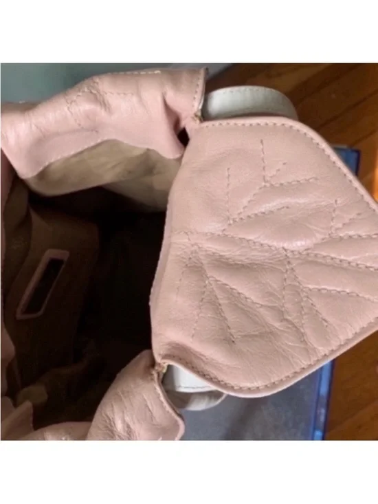 Made in Italy Paolo Masi White Pink Leaf Leather Purse - Picture 12 of 14